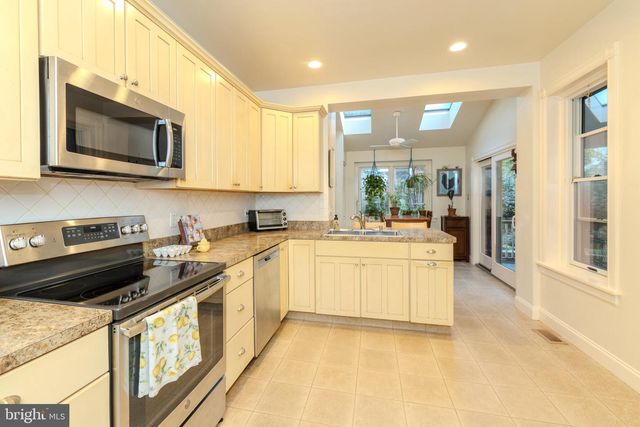 406 W PRICE ST, Philadelphia, PA 19144