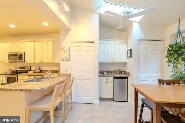 406 W PRICE ST, Philadelphia, PA 19144