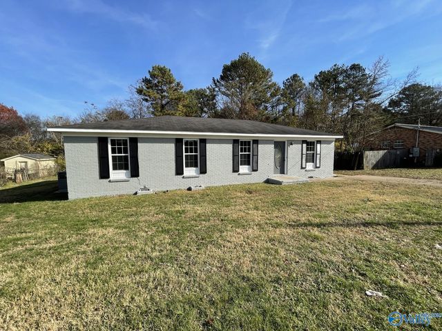 4002 Offutt Court, Huntsville, AL 35810