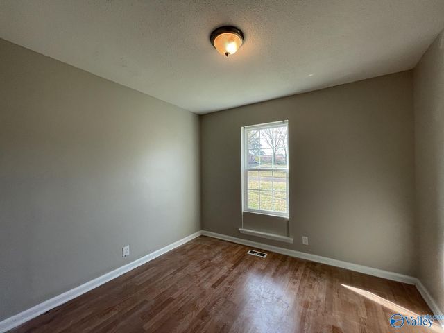 4002 Offutt Court, Huntsville, AL 35810