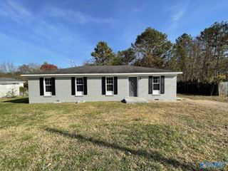 4002 Offutt Court, Huntsville, AL 35810