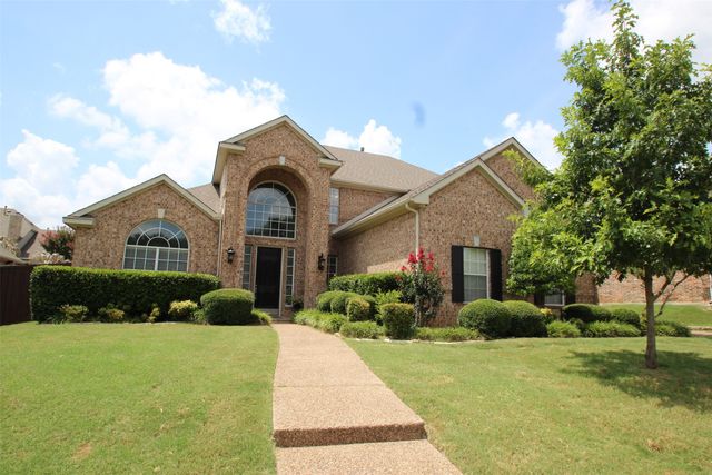 1716 Winding Hollow Lane, Mckinney, TX 75072
