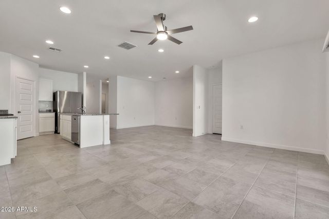 1718 W Sombra Avenue, Apache Junction, AZ 85120