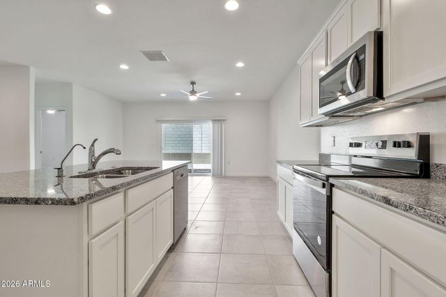 1718 W Sombra Avenue, Apache Junction, AZ 85120