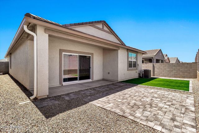1718 W Sombra Avenue, Apache Junction, AZ 85120
