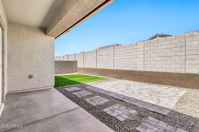 1718 W Sombra Avenue, Apache Junction, AZ 85120