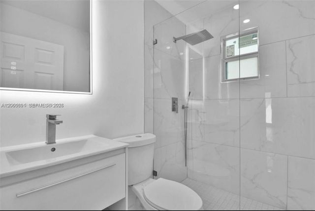 6391 SW 39th Street, Miami, FL 33155
