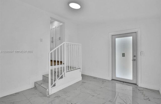 6391 SW 39th Street, Miami, FL 33155