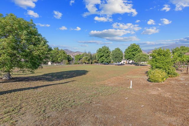 31731 Mill Drive, Springville, CA 93265