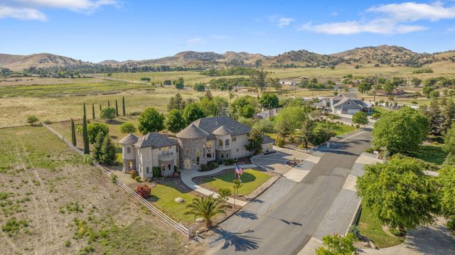31731 Mill Drive, Springville, CA 93265