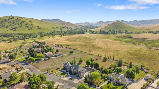 31731 Mill Drive, Springville, CA 93265