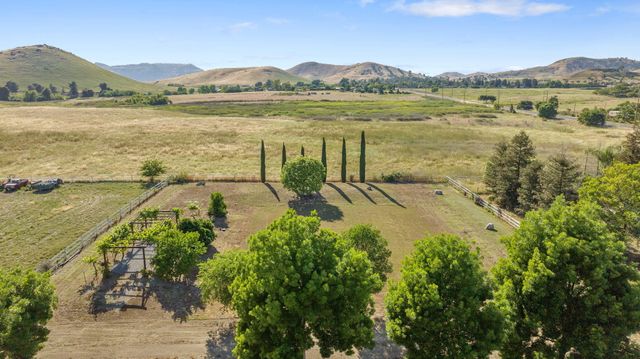 31731 Mill Drive, Springville, CA 93265