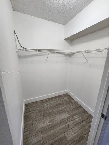 215 SW 117th Terrace 14101, Pembroke Pines, FL 33025