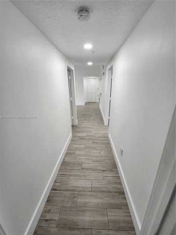 215 SW 117th Terrace 14101, Pembroke Pines, FL 33025