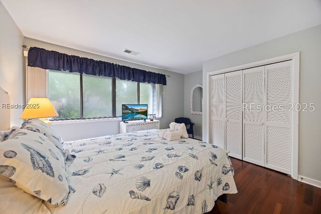59 Carnoustie Rd Apt 243, Hilton Head Island, SC 29928