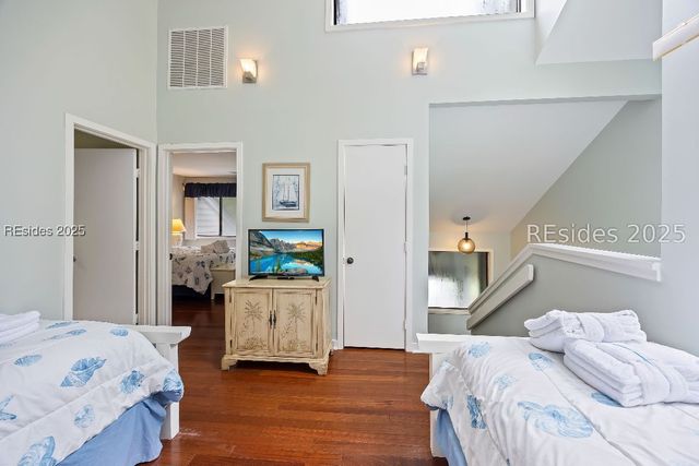 59 Carnoustie Rd Apt 243, Hilton Head Island, SC 29928