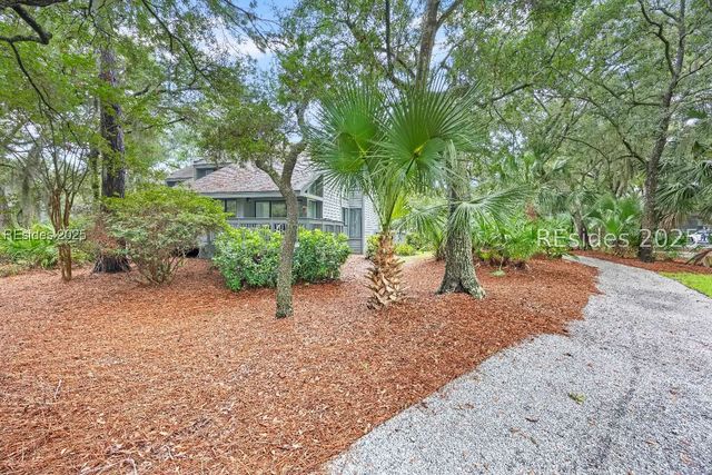 59 Carnoustie Rd Apt 243, Hilton Head Island, SC 29928