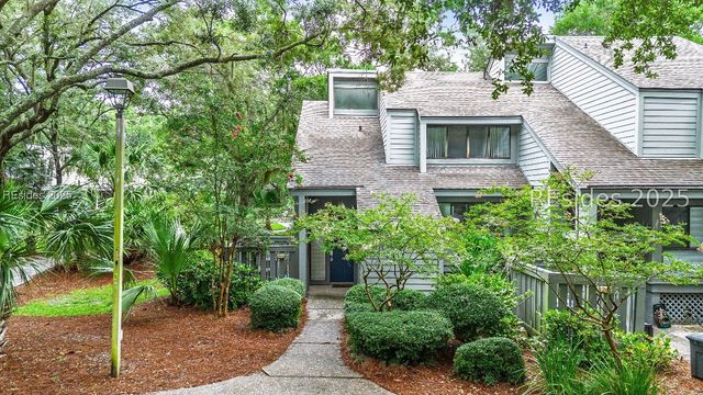 59 Carnoustie Rd Apt 243, Hilton Head Island, SC 29928