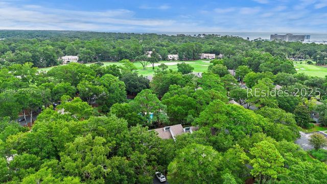 59 Carnoustie Rd Apt 243, Hilton Head Island, SC 29928