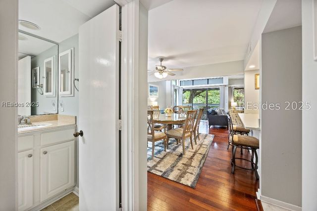 59 Carnoustie Rd Apt 243, Hilton Head Island, SC 29928
