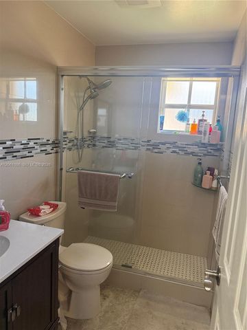 4320 SW 56th Ave, Davie, FL 33314