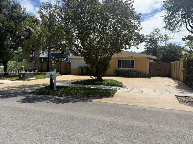 4320 SW 56th Ave, Davie, FL 33314