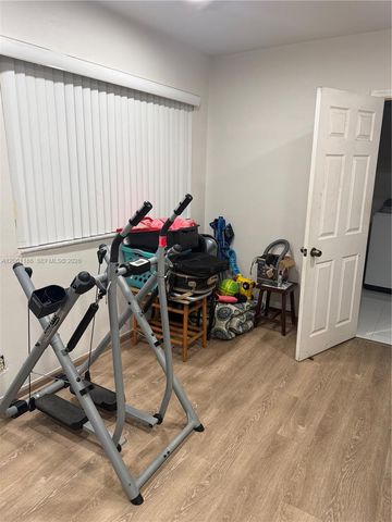 4320 SW 56th Ave, Davie, FL 33314