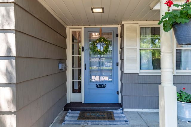 8016 Hohman Avenue, Munster, IN 46321