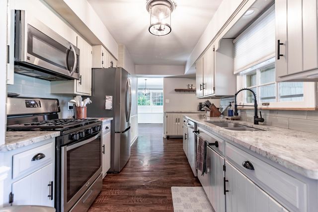 8016 Hohman Avenue, Munster, IN 46321