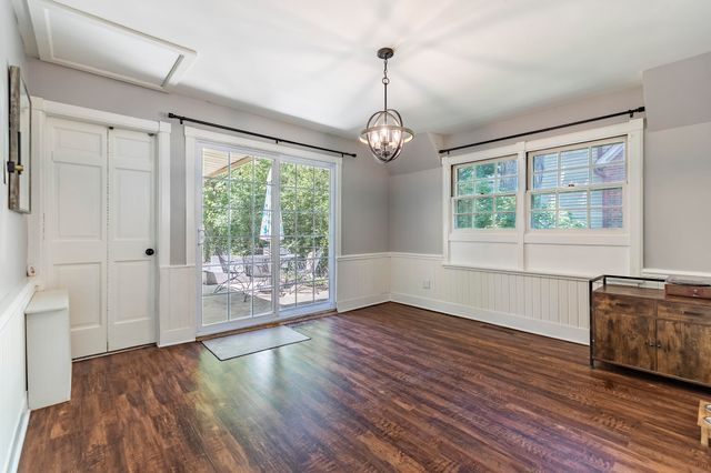 8016 Hohman Avenue, Munster, IN 46321