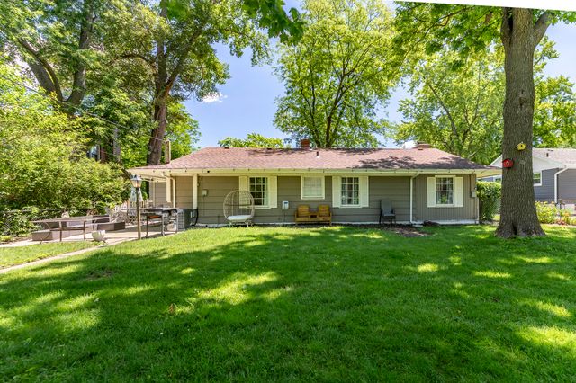 8016 Hohman Avenue, Munster, IN 46321