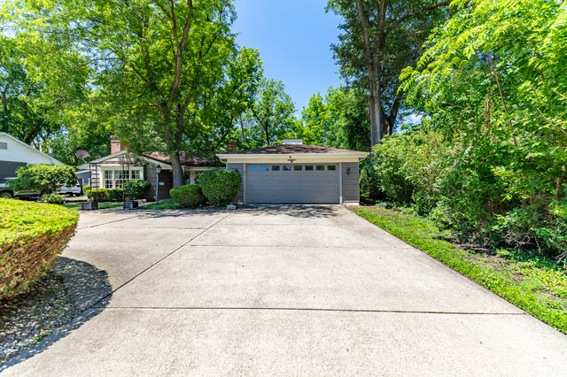 8016 Hohman Avenue, Munster, IN 46321