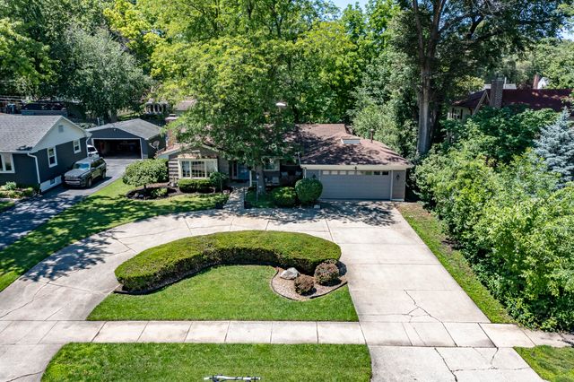8016 Hohman Avenue, Munster, IN 46321
