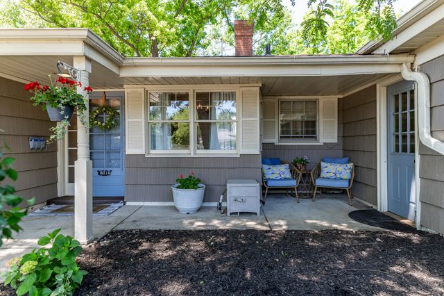 8016 Hohman Avenue, Munster, IN 46321