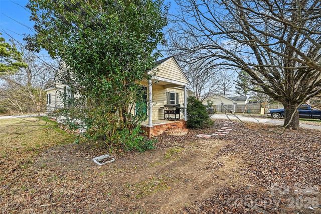 1477 Flat Creek Road, Lancaster, SC 29720