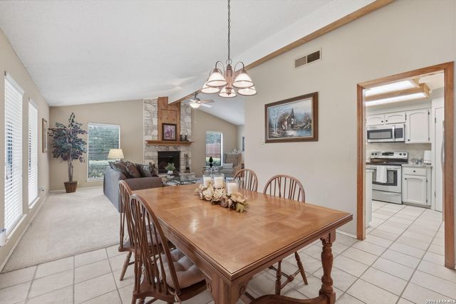 2023 ENCINO VALLEY ST, San Antonio, TX 78259