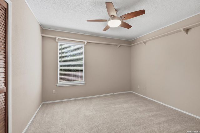 2023 ENCINO VALLEY ST, San Antonio, TX 78259