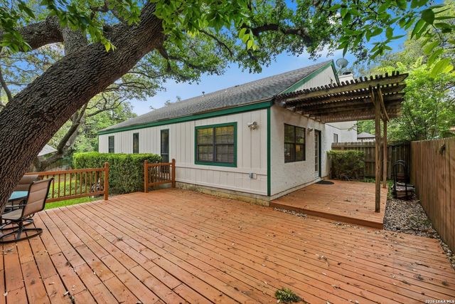 2023 ENCINO VALLEY ST, San Antonio, TX 78259