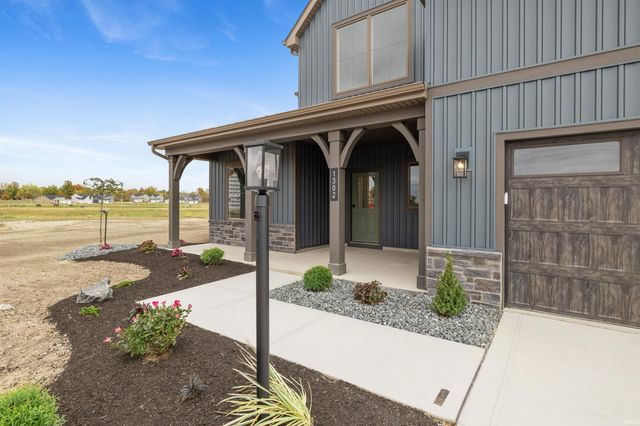 1302 Tamalpais Drive, Fort Wayne, IN 46818