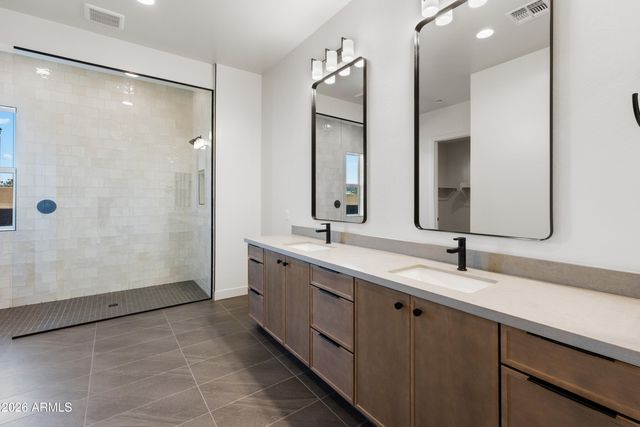 7379 W LISBON Lane, Peoria, AZ 85381