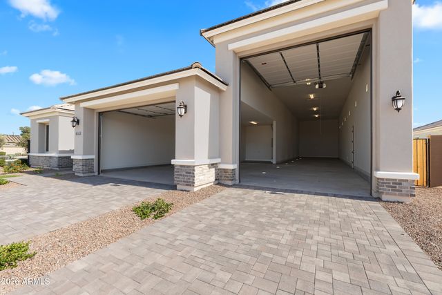 7379 W LISBON Lane, Peoria, AZ 85381
