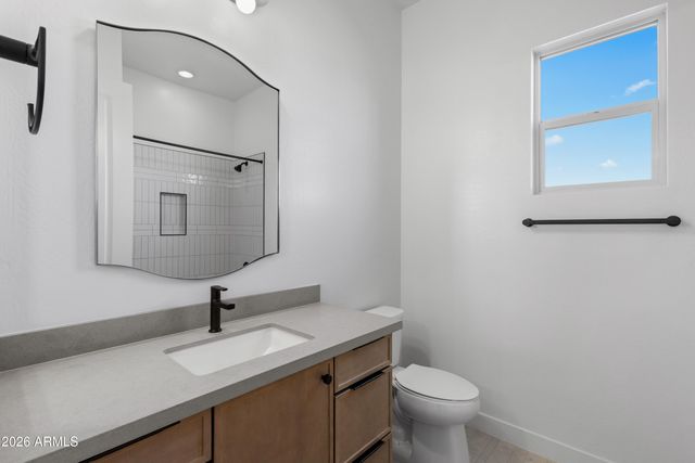 7379 W LISBON Lane, Peoria, AZ 85381