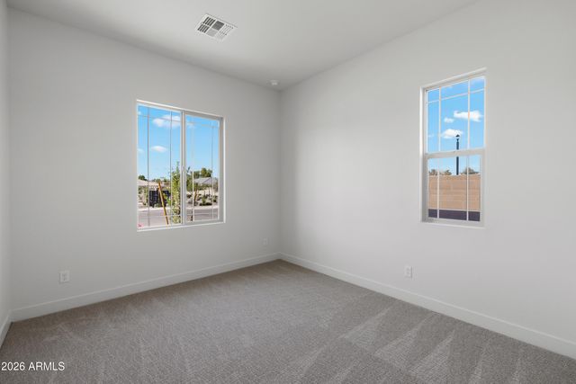 7379 W LISBON Lane, Peoria, AZ 85381
