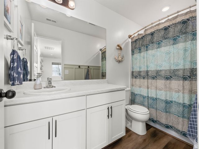 7884 N SEABISCUIT RD, Eagle Mountain, UT 84005