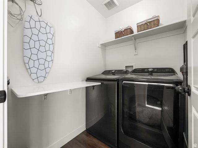 7884 N SEABISCUIT RD, Eagle Mountain, UT 84005