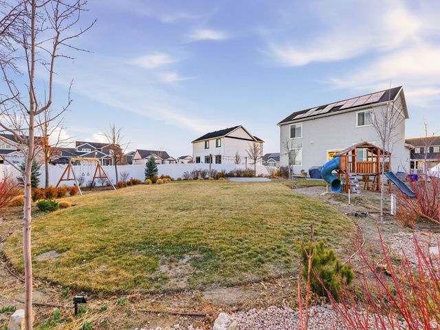 7884 N SEABISCUIT RD, Eagle Mountain, UT 84005