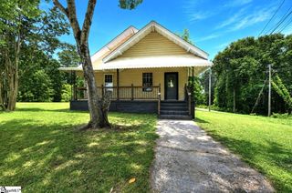 19 Clemson Street, Liberty, SC 29657