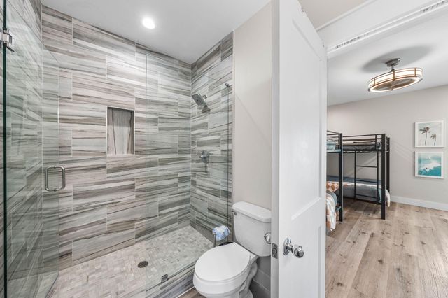 106 Shirah Street, Destin, FL 32541