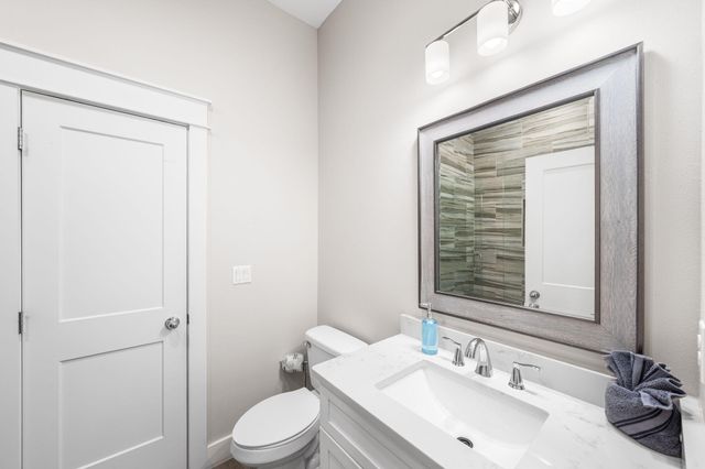 106 Shirah Street, Destin, FL 32541