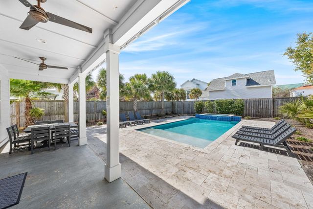 106 Shirah Street, Destin, FL 32541